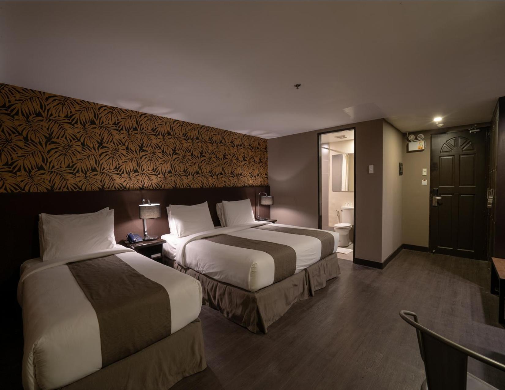 จีที โฮเทล จาโร Hotel อีโลอีโลซิตี้ ภายนอก รูปภาพ