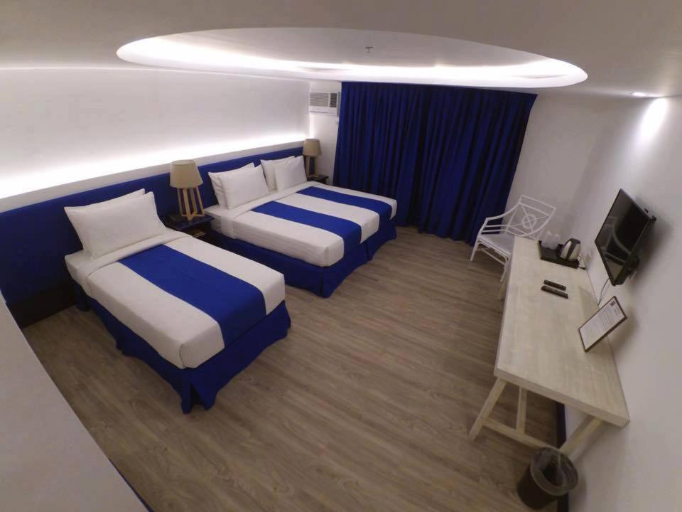 จีที โฮเทล จาโร Hotel อีโลอีโลซิตี้ ภายนอก รูปภาพ